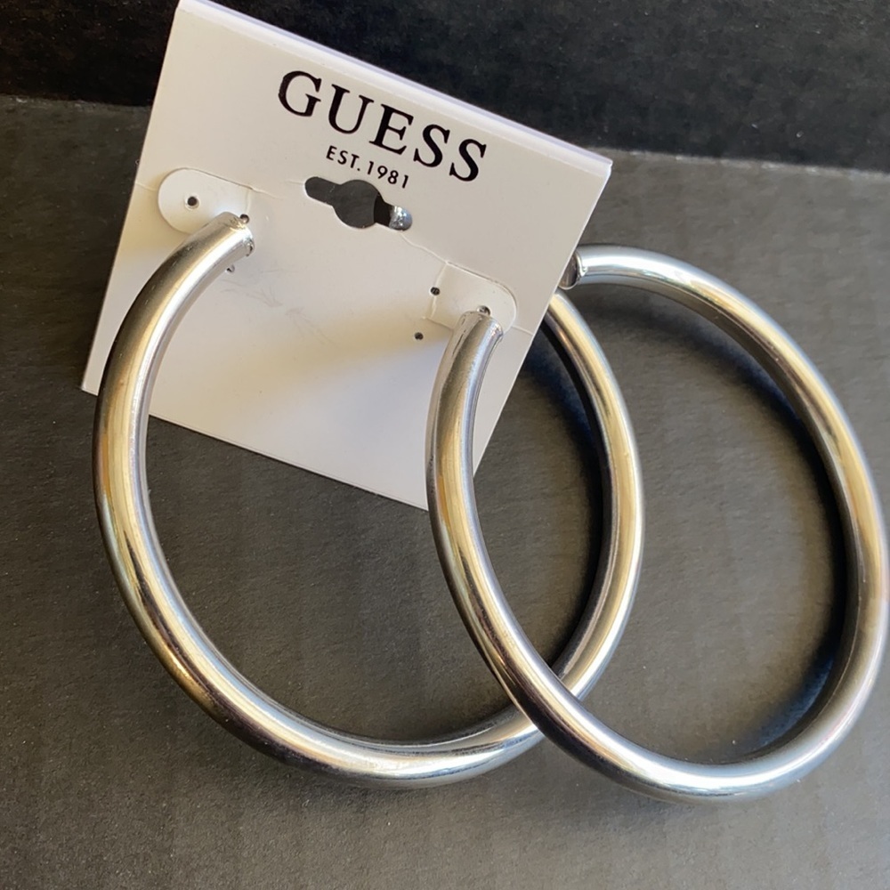New GUESS Silver Tone Hoop Earrings - Picture 3 of 3